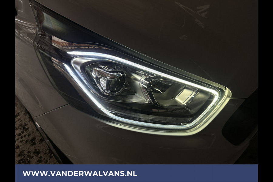Ford Transit Custom 2.0 TDCI L2H1 Euro6 Airco | Navigatie | Camera | LED | Cruisecontrol | Verwarmde voorruit 2800kg trekvermogen, Stoelverwarming, Parkeersensoren, Bijrijdersbank