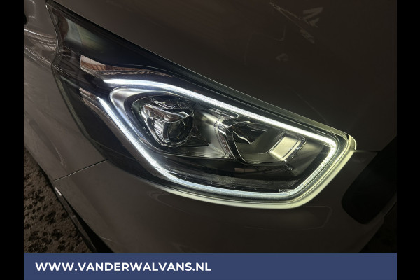 Ford Transit Custom 2.0 TDCI L2H1 Euro6 Airco | Navigatie | Camera | LED | Cruisecontrol | Verwarmde voorruit 2800kg trekvermogen, Stoelverwarming, Parkeersensoren, Bijrijdersbank