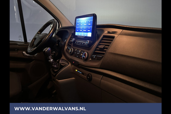 Ford Transit Custom 2.0 TDCI L2H1 Euro6 Airco | Navigatie | Camera | LED | Cruisecontrol | Verwarmde voorruit 2800kg trekvermogen, Stoelverwarming, Parkeersensoren, Bijrijdersbank