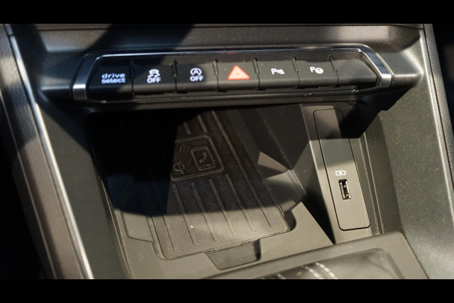 Audi Q3 Sportback 45 TFSI Quattro 3x S-Line Black Edition AUTOMAAT-360 CAMERA-ACC-BANG&OLUFSEN-KEYLESS-MATRIX-STANDKACHEL-TREKHAAK