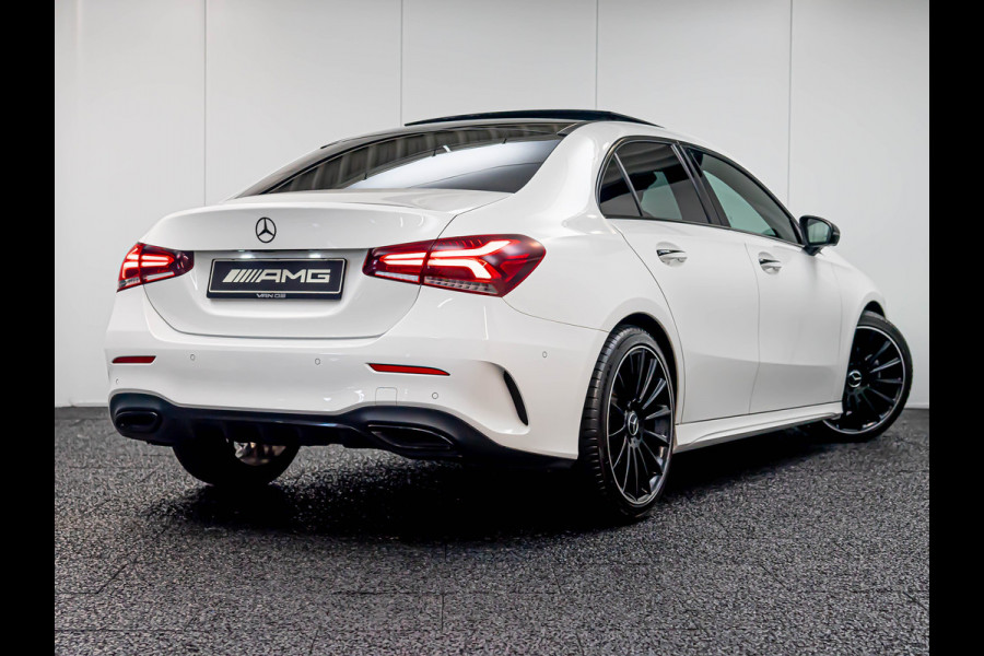 Mercedes-Benz A-Klasse A 200 AMG Line | NIGHT | Pano | Burmester®
