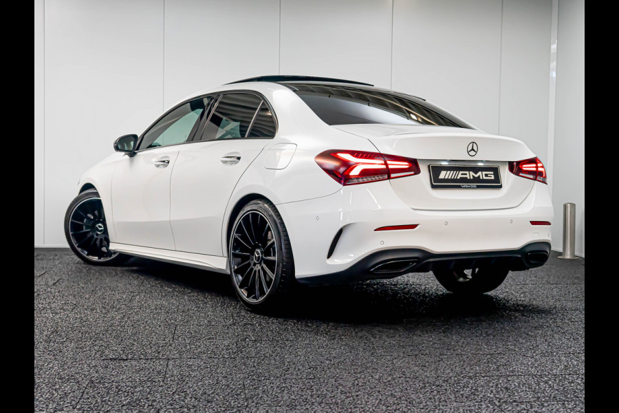 Mercedes-Benz A-Klasse A 200 AMG Line | NIGHT | Pano | Burmester®