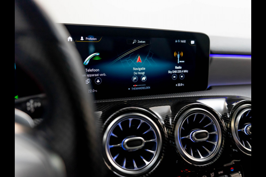 Mercedes-Benz A-Klasse A 200 AMG Line | NIGHT | Pano | Burmester®