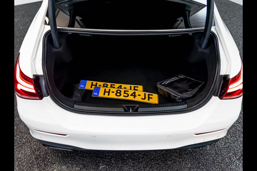 Mercedes-Benz A-Klasse A 200 AMG Line | NIGHT | Pano | Burmester®