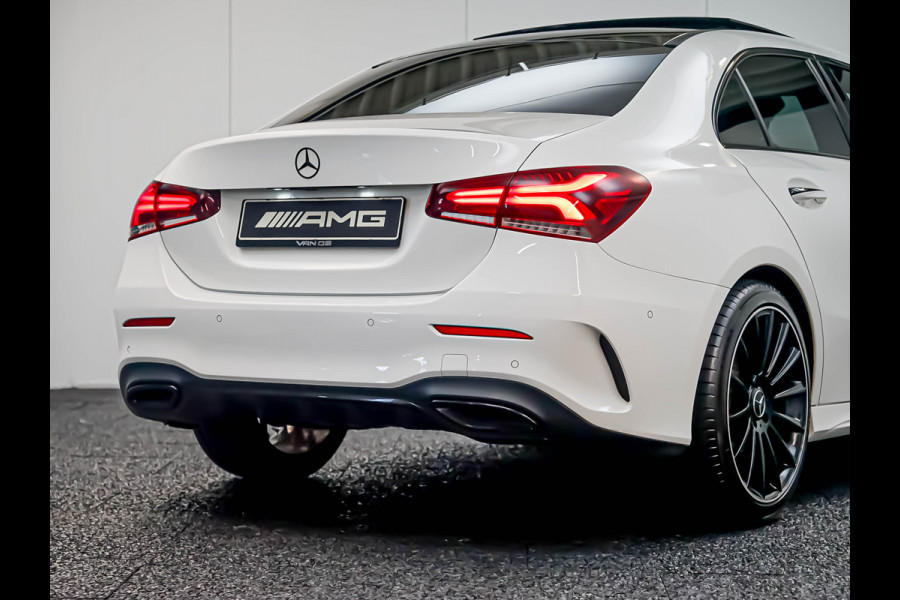 Mercedes-Benz A-Klasse A 200 AMG Line | NIGHT | Pano | Burmester®