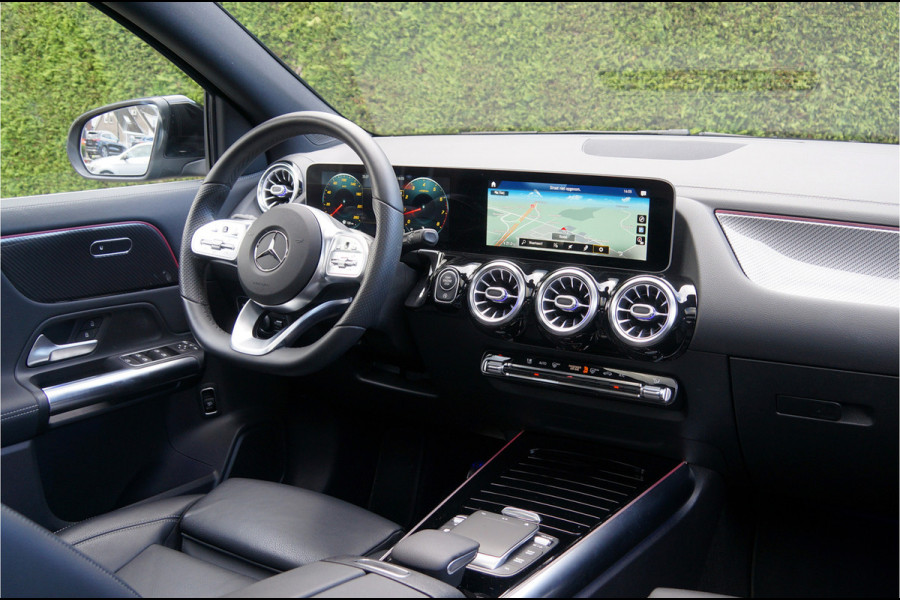 Mercedes-Benz GLA GLA 250 4M AMG Line | Leder Panorama Carplay Camera