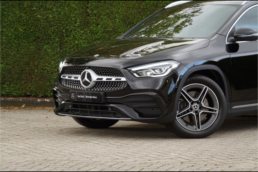 Mercedes-Benz GLA GLA 250 4M AMG Line | Leder Panorama Carplay Camera