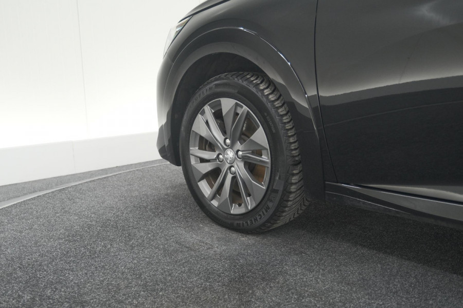Peugeot e-208 EV Allure 50 kWh | 3 Fase Laadfunctie | Parkeersensoren | Apple Carplay