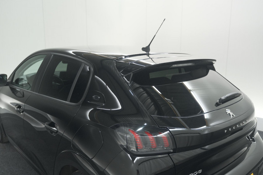 Peugeot e-208 EV Allure 50 kWh | 3 Fase Laadfunctie | Parkeersensoren | Apple Carplay