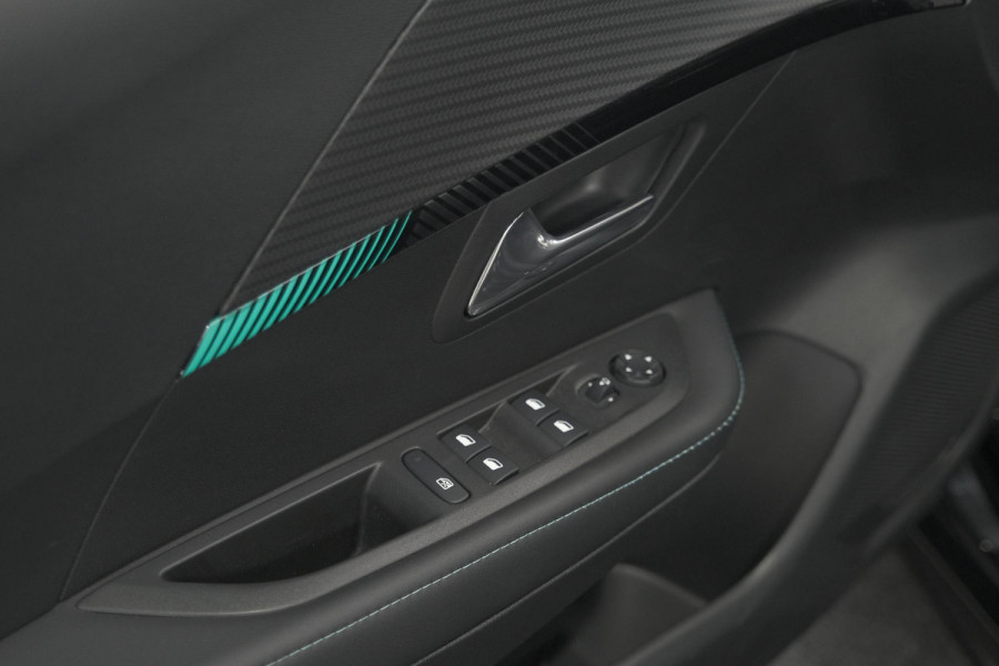 Peugeot e-208 EV Allure 50 kWh | 3 Fase Laadfunctie | Parkeersensoren | Apple Carplay