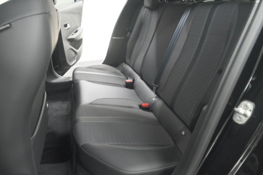 Peugeot e-208 EV Allure 50 kWh | 3 Fase Laadfunctie | Parkeersensoren | Apple Carplay