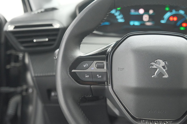 Peugeot e-208 EV Allure 50 kWh | 3 Fase Laadfunctie | Parkeersensoren | Apple Carplay