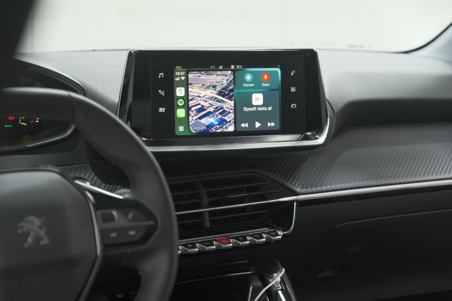 Peugeot e-208 EV Allure 50 kWh | 3 Fase Laadfunctie | Parkeersensoren | Apple Carplay