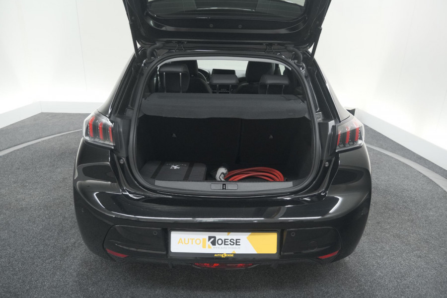 Peugeot e-208 EV Allure 50 kWh | 3 Fase Laadfunctie | Parkeersensoren | Apple Carplay