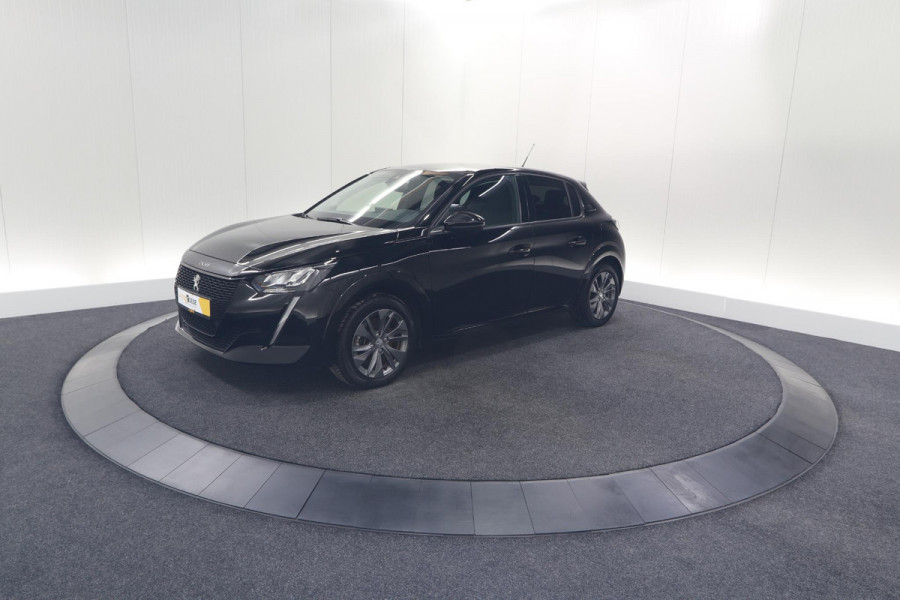 Peugeot e-208 EV Allure 50 kWh | 3 Fase Laadfunctie | Parkeersensoren | Apple Carplay