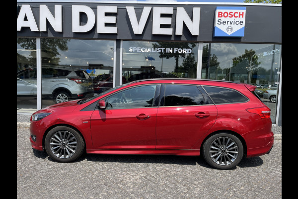 Ford FOCUS Wagon 1.5 EcoBoost ST-Line 150pk/110kW 6-bak | Trekhaak | Stoel-, stuur en voorruitverwarming | SYNC3 | Carplay/Android Auto | etc. etc.