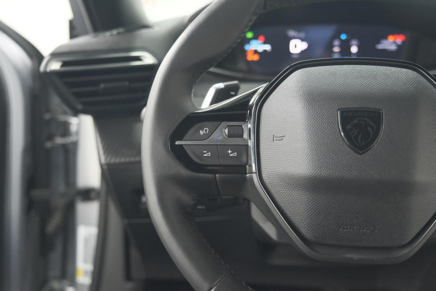 Peugeot 2008 Hybrid 136 e-DCS6 Allure | 360 Camera | Adaptieve Cruise Control | Dodehoekdetectie | Navigatie