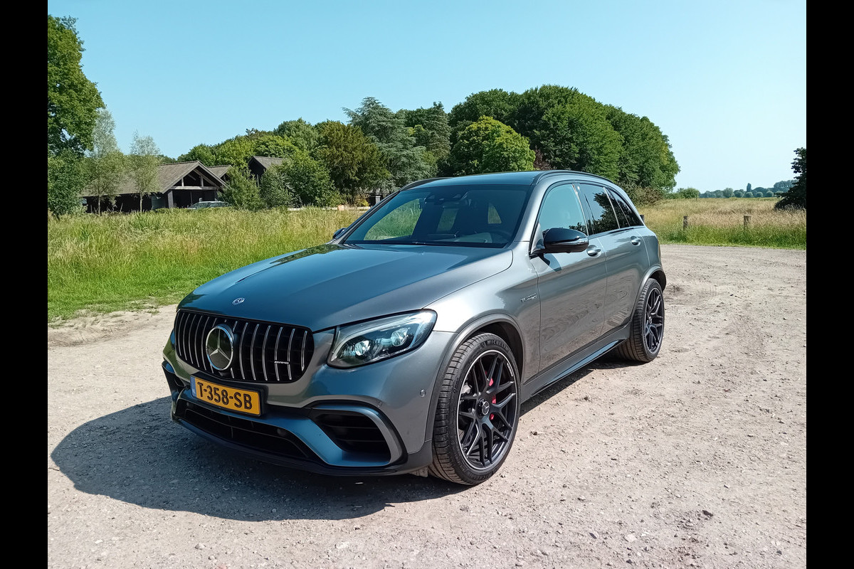 Mercedes-Benz GLC AMG 63 S 4MATIC+ KUIPSTOELEN, PANODAK, SENSOR ACHTERKLEP Mercedes-Benz GLC AMG 63 S 4MATIC+ KUIPSTOELEN, PANODAK, SENSOR ACHTERKLEP