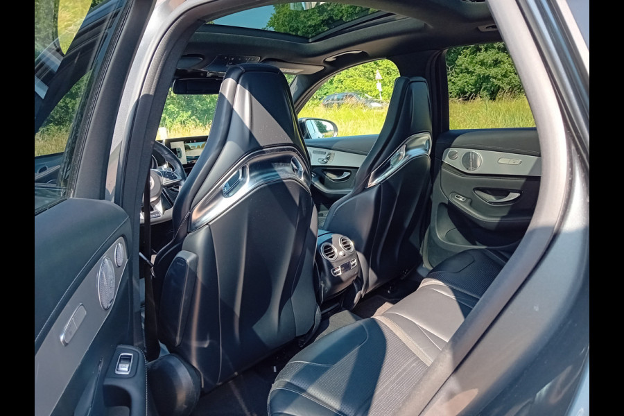 Mercedes-Benz GLC AMG 63 S 4MATIC+ KUIPSTOELEN, PANODAK, SENSOR ACHTERKLEP