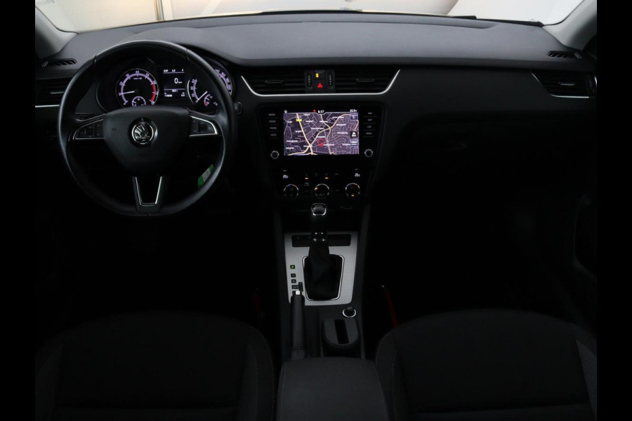 Škoda Octavia Combi 1.0 TSI Grt Amb. Bns | Adaptive cruise | DSG Automaat | Climate control | Carplay | Parkeerhulp