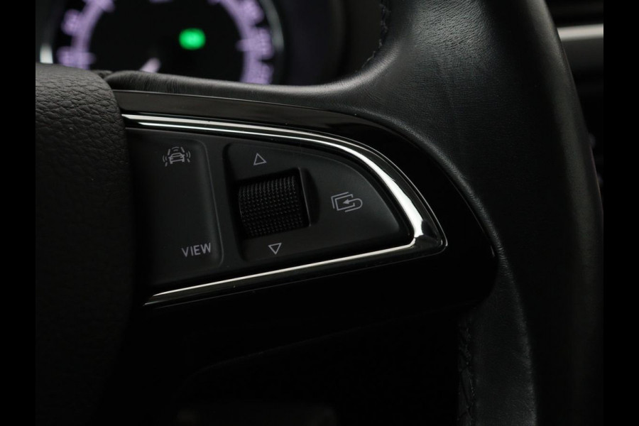 Škoda Octavia Combi 1.0 TSI Grt Amb. Bns | Adaptive cruise | DSG Automaat | Climate control | Carplay | Parkeerhulp
