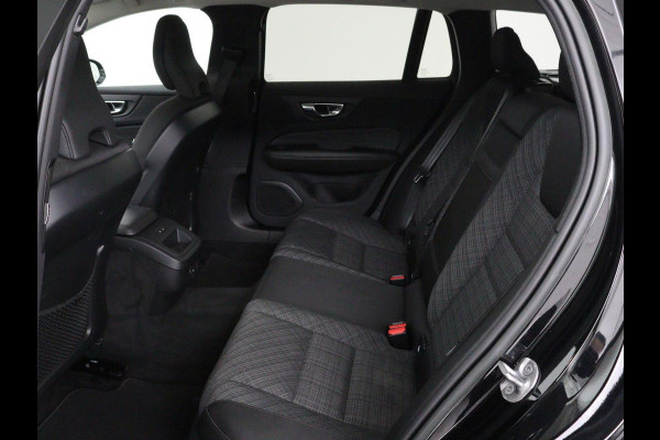 Volvo V60 2.0 B4 Core | 58.000km NAP | Stoel & Stuurverwarming | Full LED | Carplay | Camera | Elektrische achterklep | Navigatie