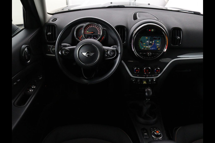 MINI Countryman 2.0 Cooper S E ALL4 Pepper | Climate control | Navigatie | PHEV | Park assist | Elektrische achterklep | Bleutooth
