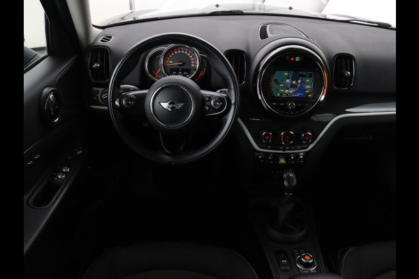MINI Countryman 2.0 Cooper S E ALL4 Pepper | Climate control | Navigatie | PHEV | Park assist | Elektrische achterklep | Bleutooth