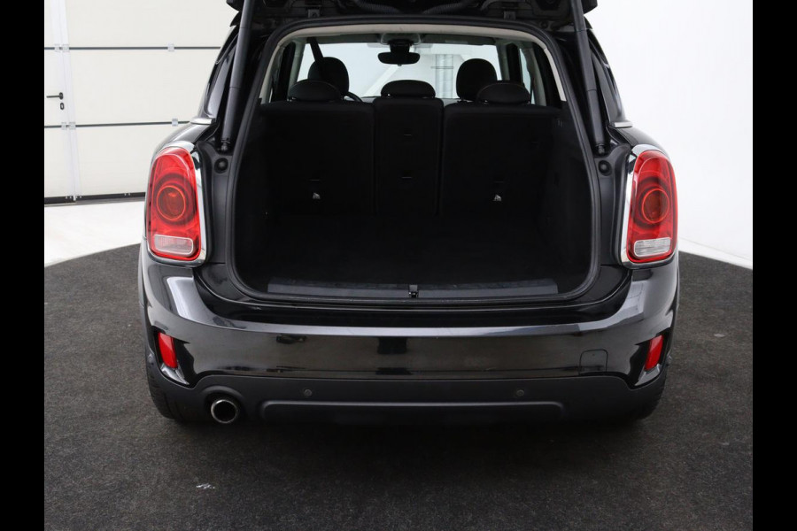 MINI Countryman 2.0 Cooper S E ALL4 Pepper | Climate control | Navigatie | PHEV | Park assist | Elektrische achterklep | Bleutooth