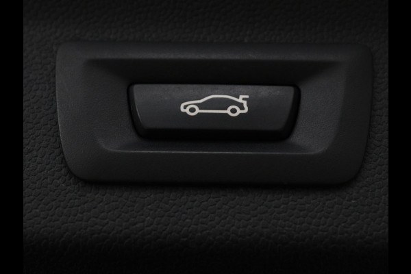 MINI Countryman 2.0 Cooper S E ALL4 Pepper | Climate control | Navigatie | PHEV | Park assist | Elektrische achterklep | Bleutooth