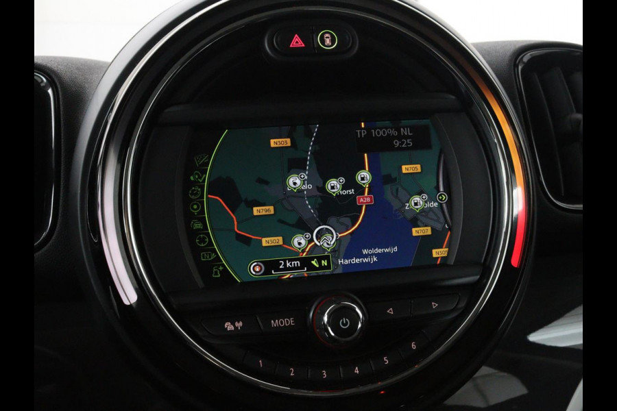 MINI Countryman 2.0 Cooper S E ALL4 Pepper | Climate control | Navigatie | PHEV | Park assist | Elektrische achterklep | Bleutooth