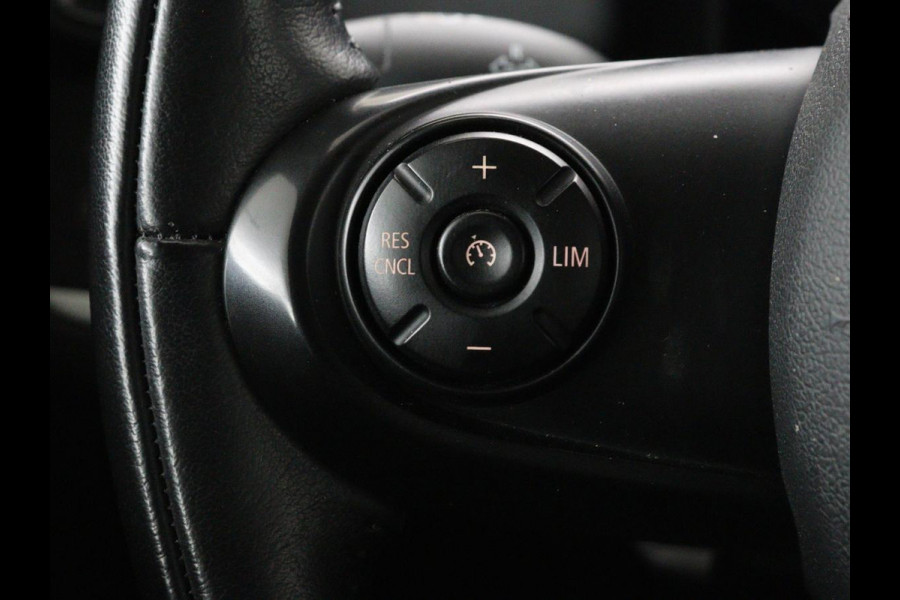 MINI Countryman 2.0 Cooper S E ALL4 Pepper | Climate control | Navigatie | PHEV | Park assist | Elektrische achterklep | Bleutooth