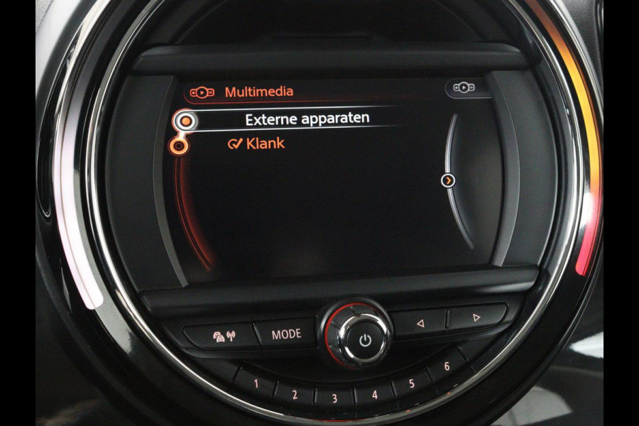 MINI Countryman 2.0 Cooper S E ALL4 Pepper | Climate control | Navigatie | PHEV | Park assist | Elektrische achterklep | Bleutooth