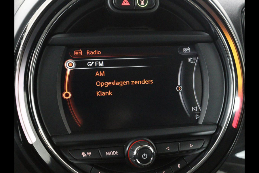 MINI Countryman 2.0 Cooper S E ALL4 Pepper | Climate control | Navigatie | PHEV | Park assist | Elektrische achterklep | Bleutooth