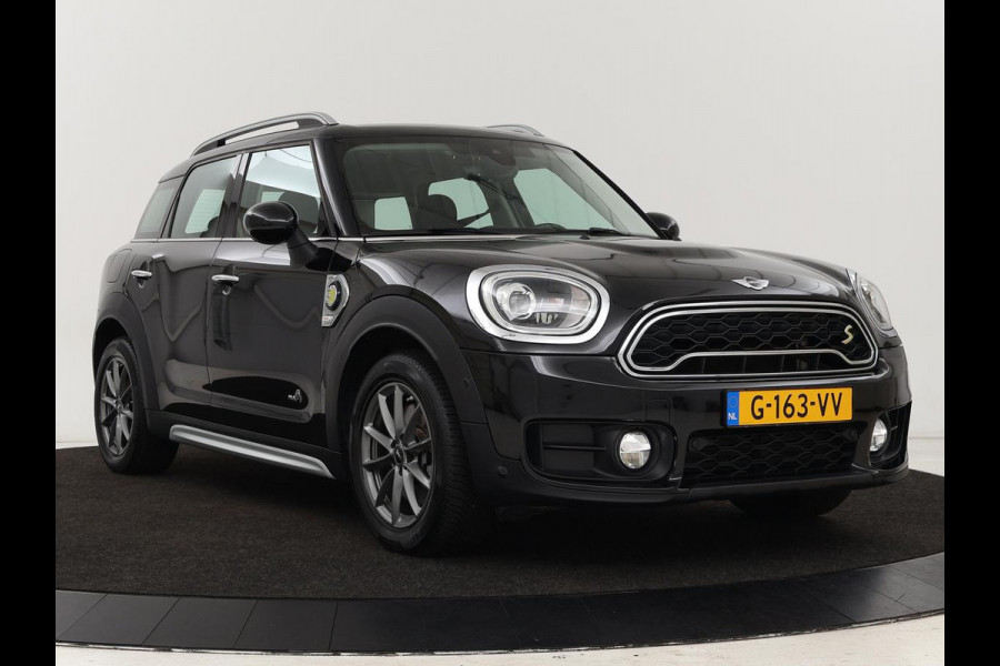 MINI Countryman 2.0 Cooper S E ALL4 Pepper | Climate control | Navigatie | PHEV | Park assist | Elektrische achterklep | Bleutooth