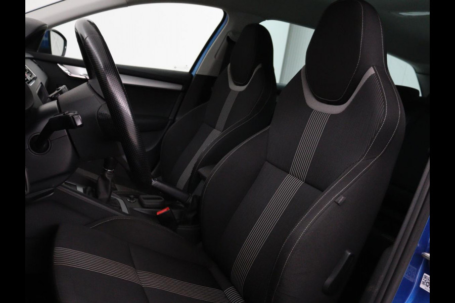 Škoda Octavia Combi 1.0 TSI Grt Amb. Bns | Camera | Trekhaak | Adaptive cruise | Carplay | Navigatie | Sportstoelen | Climate control