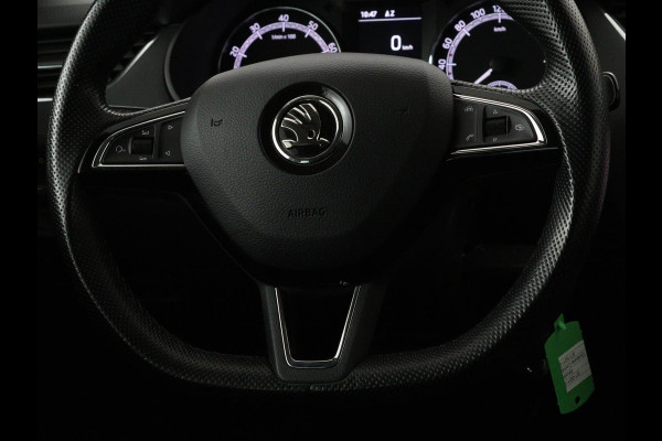 Škoda Octavia Combi 1.0 TSI Grt Amb. Bns | Camera | Trekhaak | Adaptive cruise | Carplay | Navigatie | Sportstoelen | Climate control