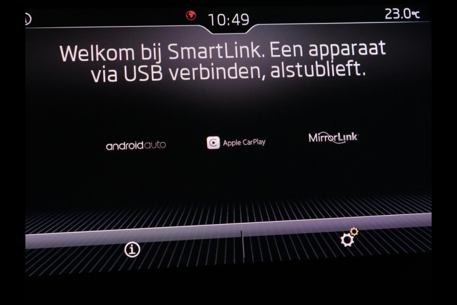 Škoda Octavia Combi 1.0 TSI Grt Amb. Bns | Camera | Trekhaak | Adaptive cruise | Carplay | Navigatie | Sportstoelen | Climate control