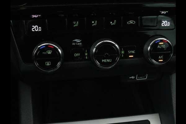 Škoda Octavia Combi 1.0 TSI Grt Amb. Bns | Camera | Trekhaak | Adaptive cruise | Carplay | Navigatie | Sportstoelen | Climate control