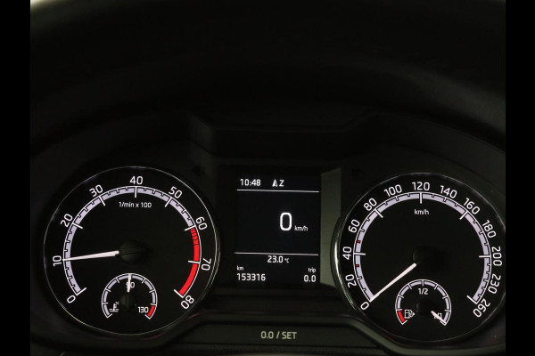Škoda Octavia Combi 1.0 TSI Grt Amb. Bns | Camera | Trekhaak | Adaptive cruise | Carplay | Navigatie | Sportstoelen | Climate control