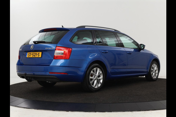 Škoda Octavia Combi 1.0 TSI Grt Amb. Bns | Camera | Trekhaak | Adaptive cruise | Carplay | Navigatie | Sportstoelen | Climate control