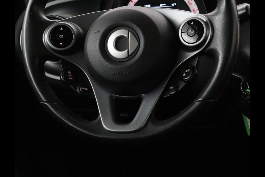 Smart Fortwo 1.0 Turbo Proxy | Elektrisch vouwdak | Camera | Bleutooth | LED | Automaat | Cruise control | Climate control
