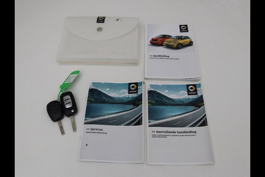 Smart Fortwo 1.0 Turbo Proxy | Elektrisch vouwdak | Camera | Bleutooth | LED | Automaat | Cruise control | Climate control