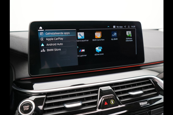 BMW 5 Serie Touring 530e xDrive Luxury Line Plug In Hybrid 293pk PHEV | Panodak | Laser LED | 360 Camera | Lederen Comfortstoelen Memory | Head Up | Keyless | Stuur Verwarmd | BLIS |