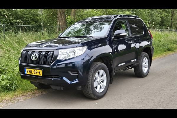 Toyota Land Cruiser 2.8 D-4D-F Comfort High Roof Blind Van
