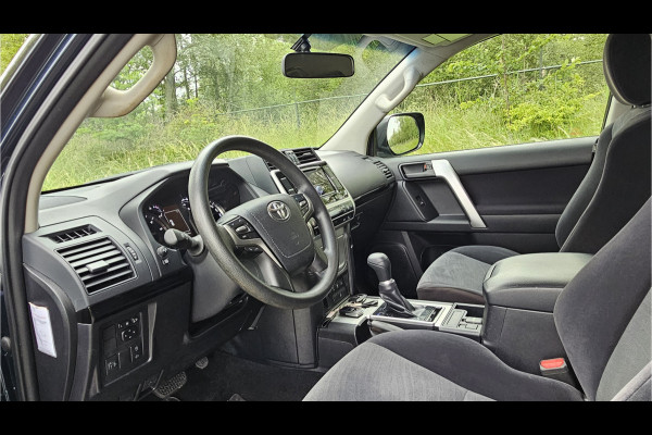 Toyota Land Cruiser 2.8 D-4D-F Comfort High Roof Blind Van