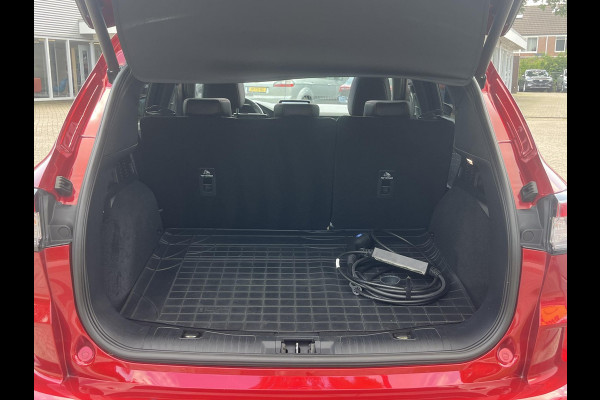 Ford Kuga 2.5 PHEV ST-Line X 225pk | Panoramadak | Winter pack | Adaptive cruise control | Head up display | 19 inch