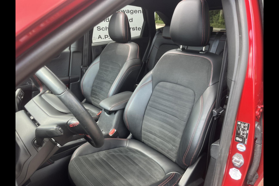 Ford Kuga 2.5 PHEV ST-Line X 225pk | Panoramadak | Winter pack | Adaptive cruise control | Head up display | 19 inch