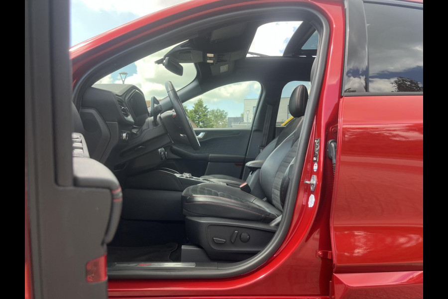 Ford Kuga 2.5 PHEV ST-Line X 225pk | Panoramadak | Winter pack | Adaptive cruise control | Head up display | 19 inch