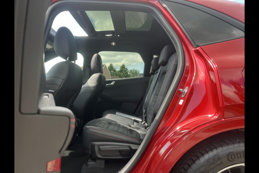 Ford Kuga 2.5 PHEV ST-Line X 225pk | Panoramadak | Winter pack | Adaptive cruise control | Head up display | 19 inch